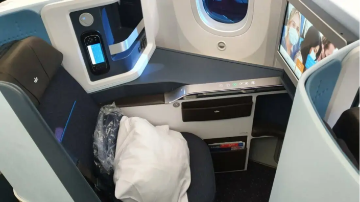Upgrade Your Flight Experience with KLM Business Class - Business Class ...
